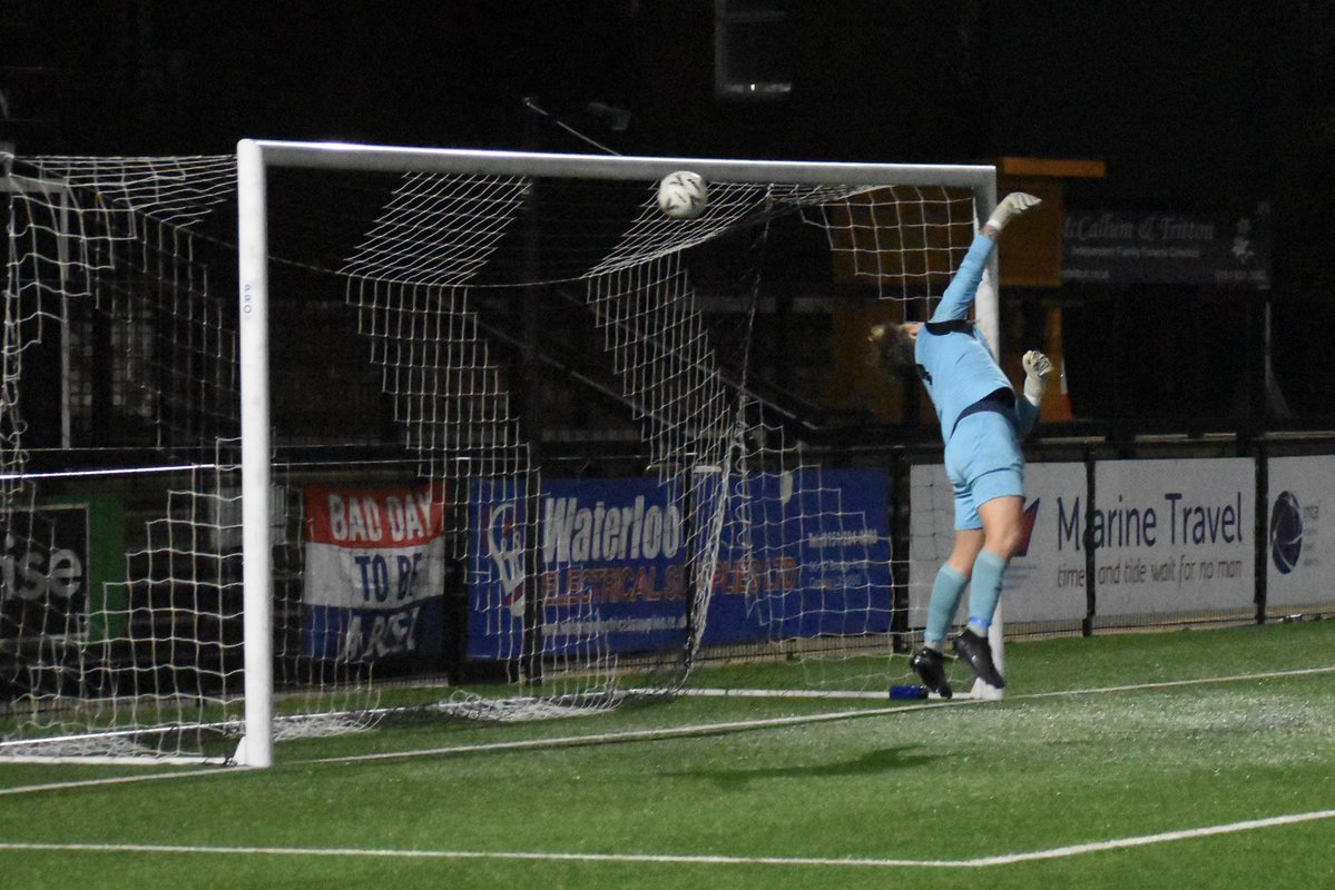 Paul Moran tweet media