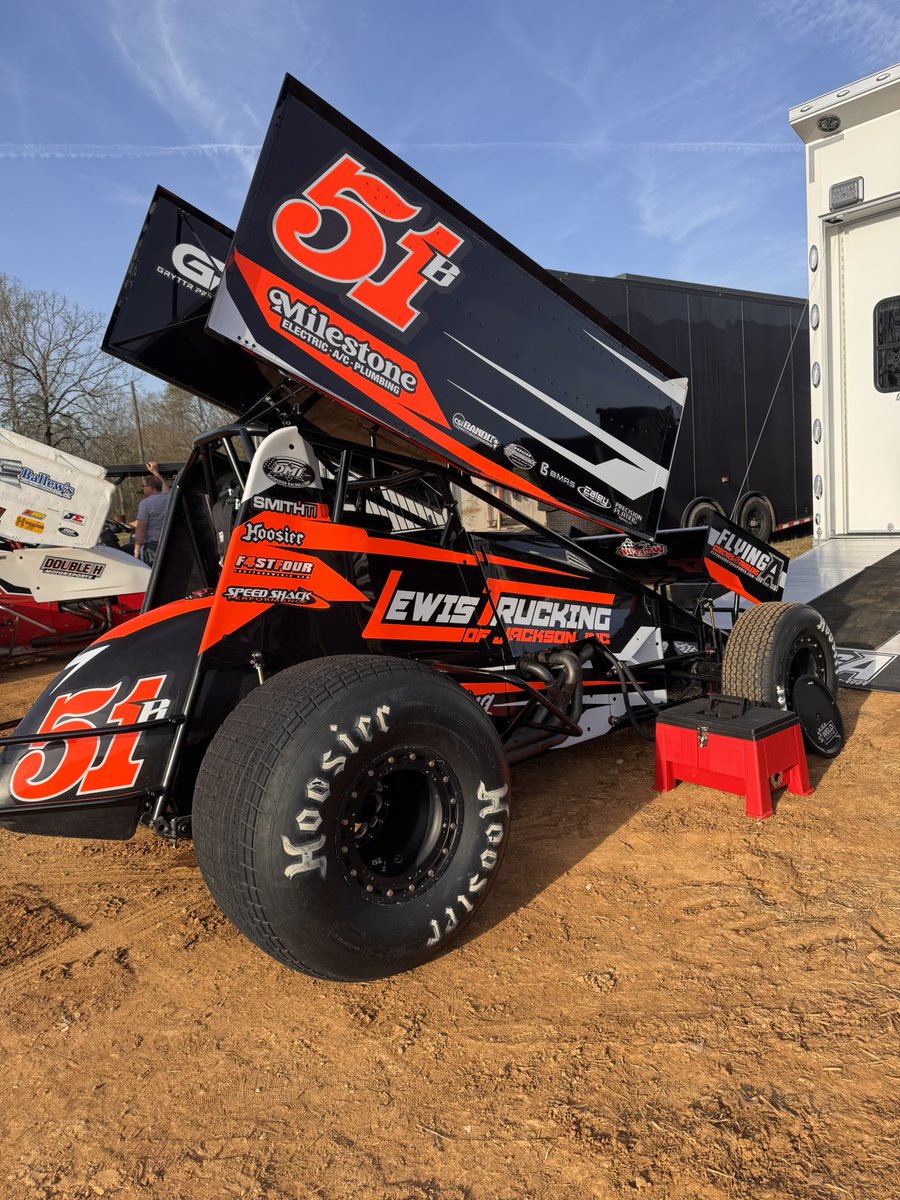 Box3 Media tweet media