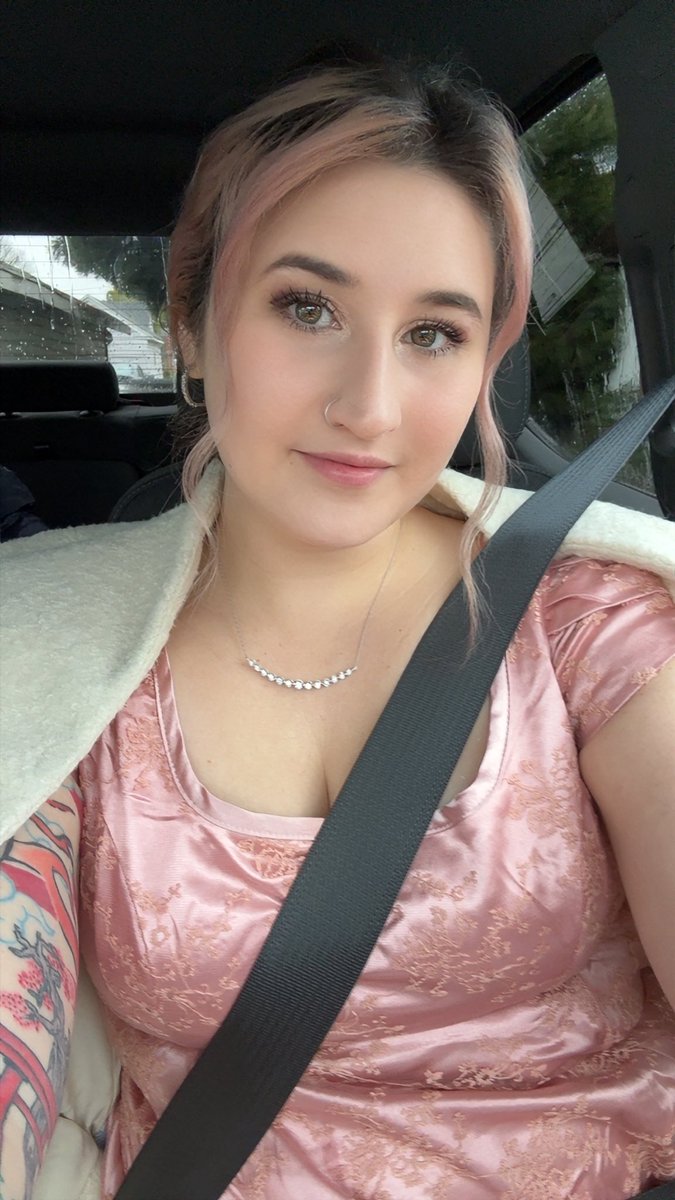 omfgsevy | HoRrOr StReAmEr tweet media