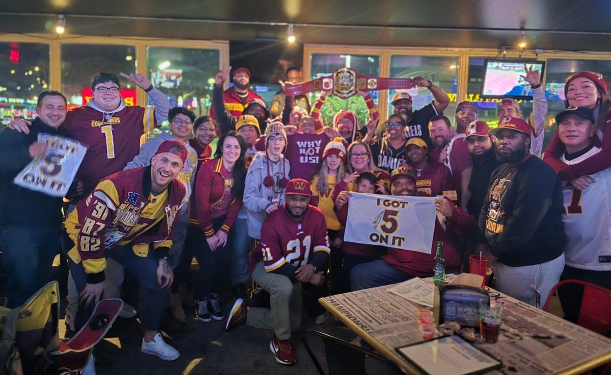 XThunderDomeX's tweet photo. To all my new Commanders/Redskins fans that shot me a follow, were serious about our fandom down here in Houston. We rep it hard!!!! 💪 https://t.co/1ZAXyiFpqG