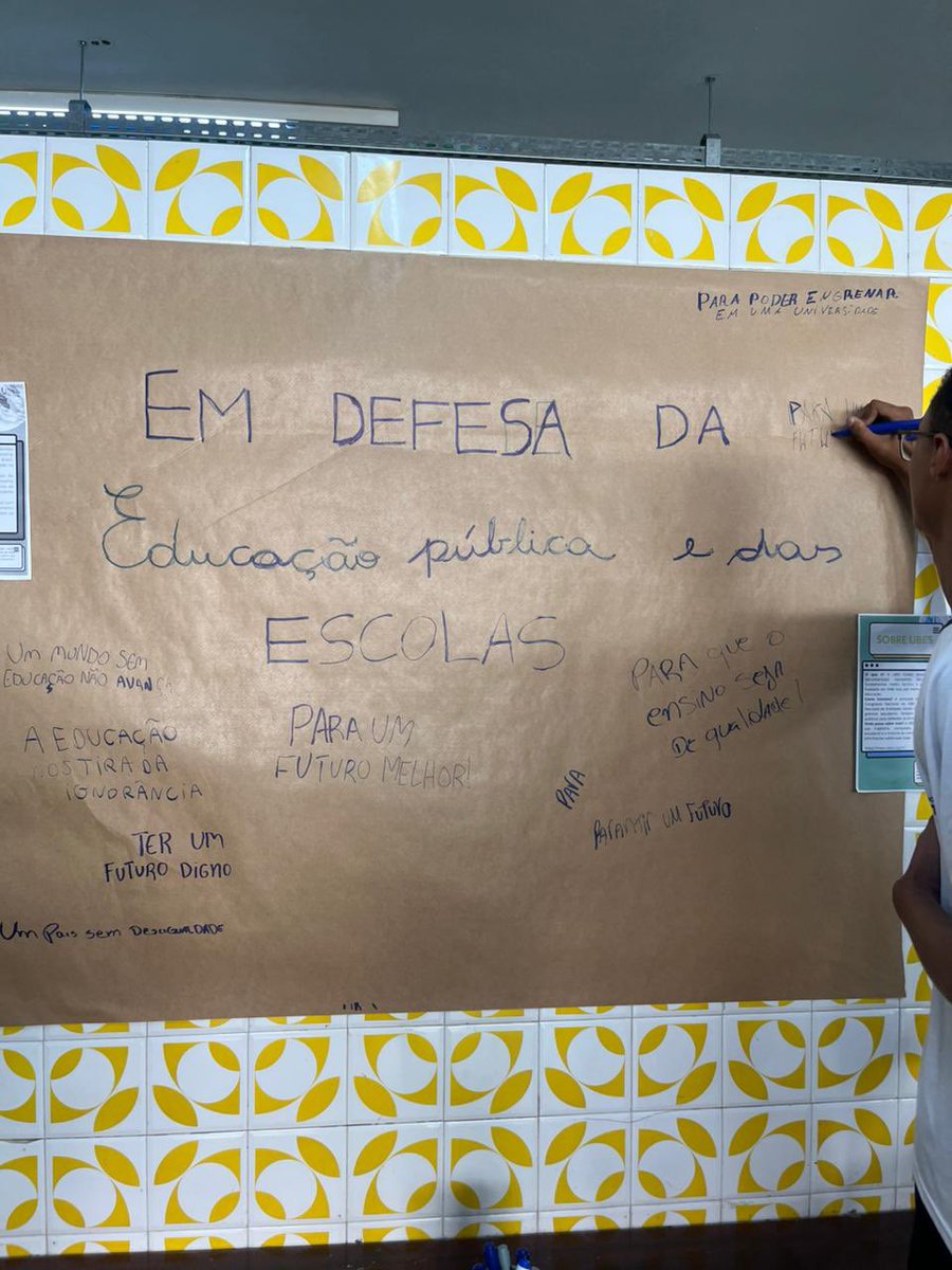 União Brasileira das/dos Estudantes Secundaristas tweet media