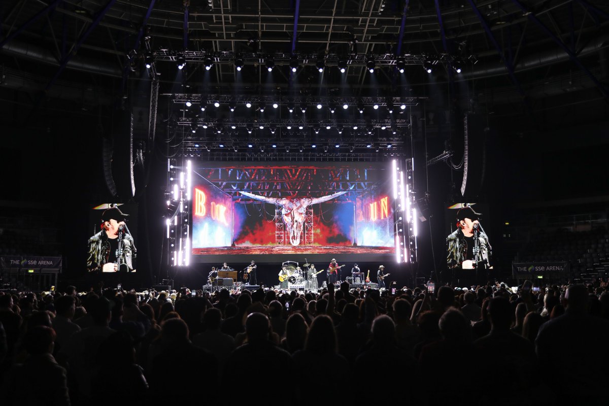 Country To Country Belfast tweet media