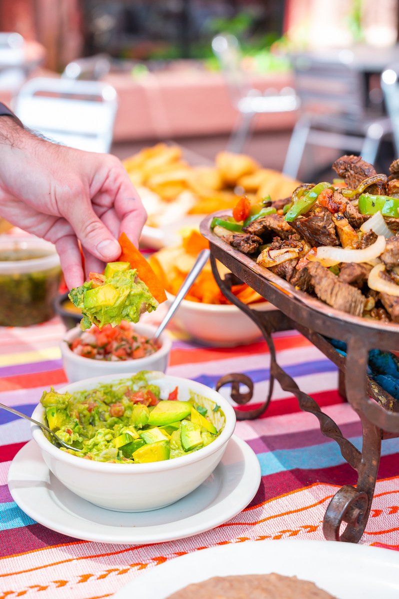 Los Barrios Restaurant tweet media