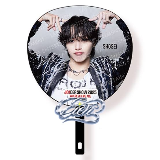 R（3） tweet media