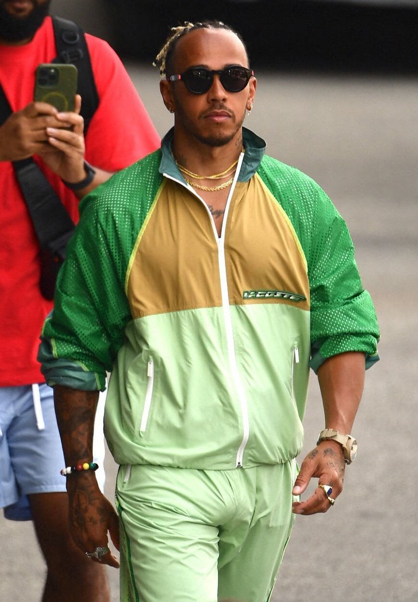 Les BG du PAF tweet media