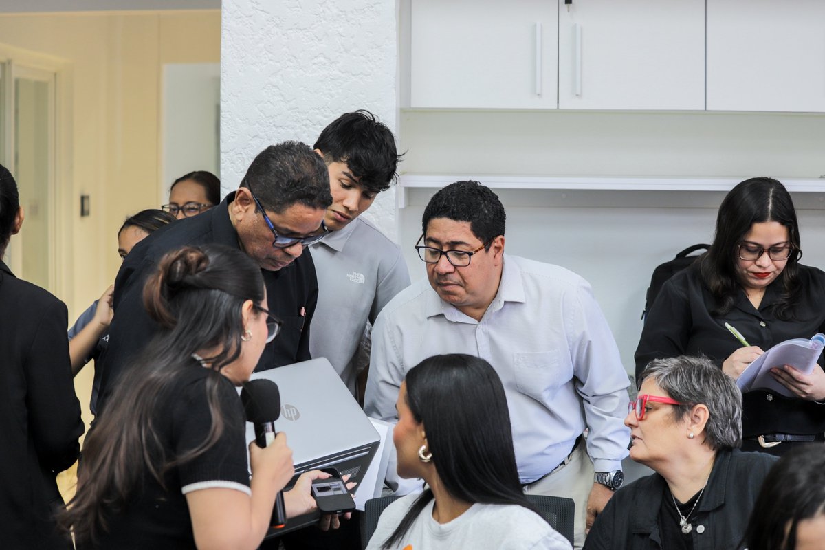 U del Istmo tweet media