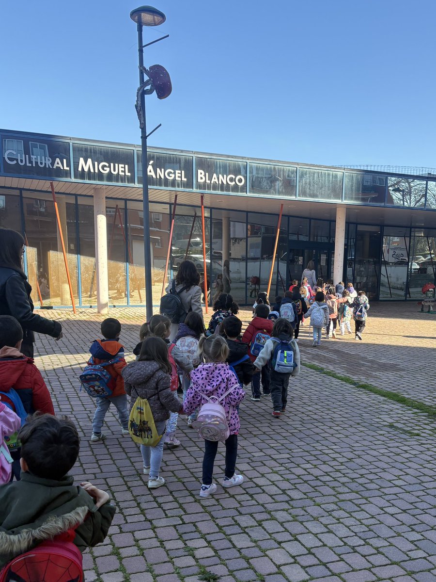 CEIP Claudio Sánchez Albornoz (Alcorcón) tweet media