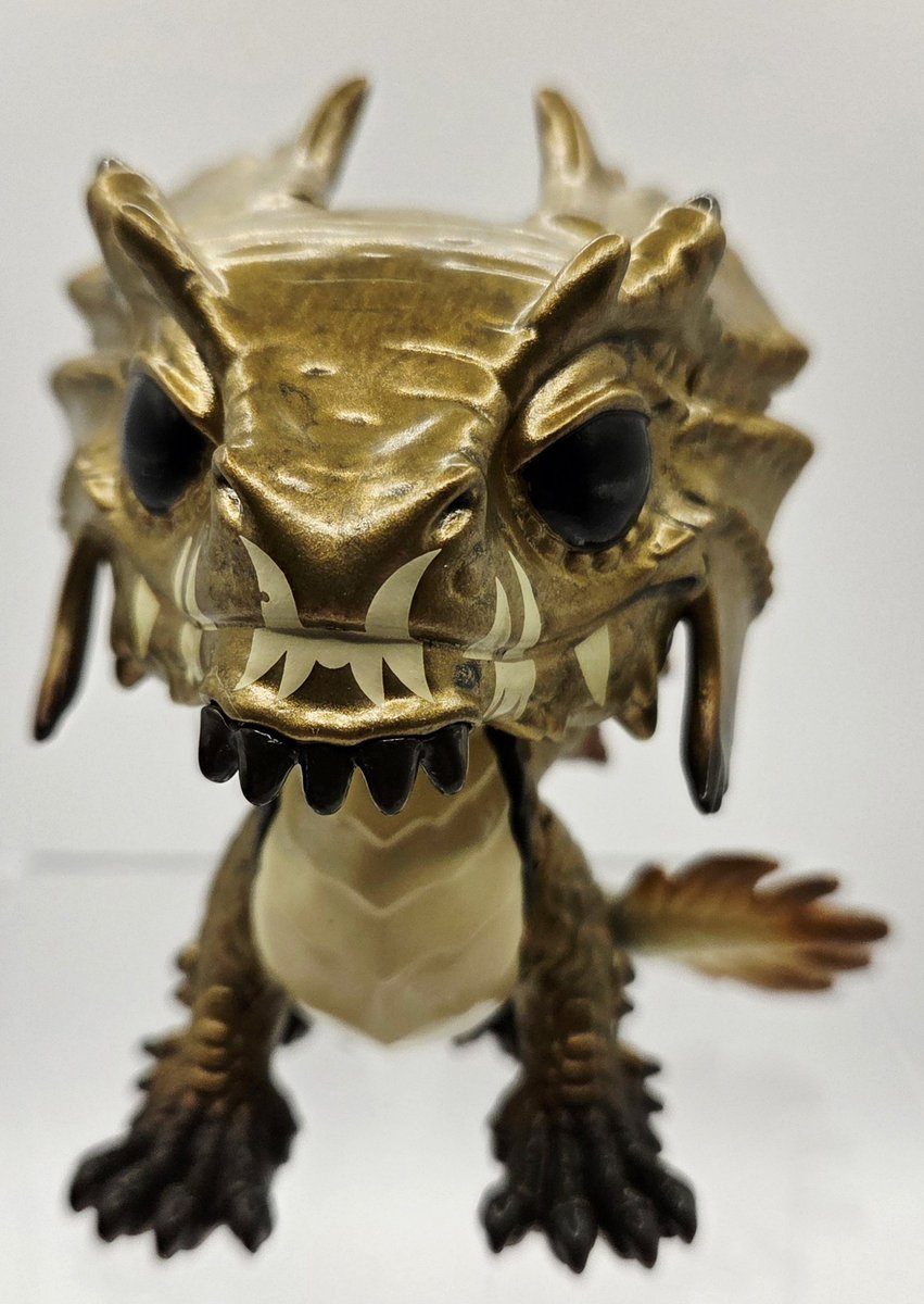 ironman2691's tweet photo. Mail call📬!! I won one! Who coulda imagined, but I really did want this pop! 🐉Just wait for my D&D mail call coming within the week 👀 #FunkoPop #FunkoFam #DungeonsandDragons #2026Springconvention https://t.co/cw45VshRDo