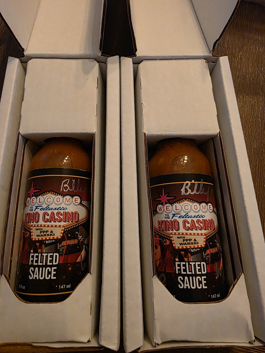 Locolegs tweet media