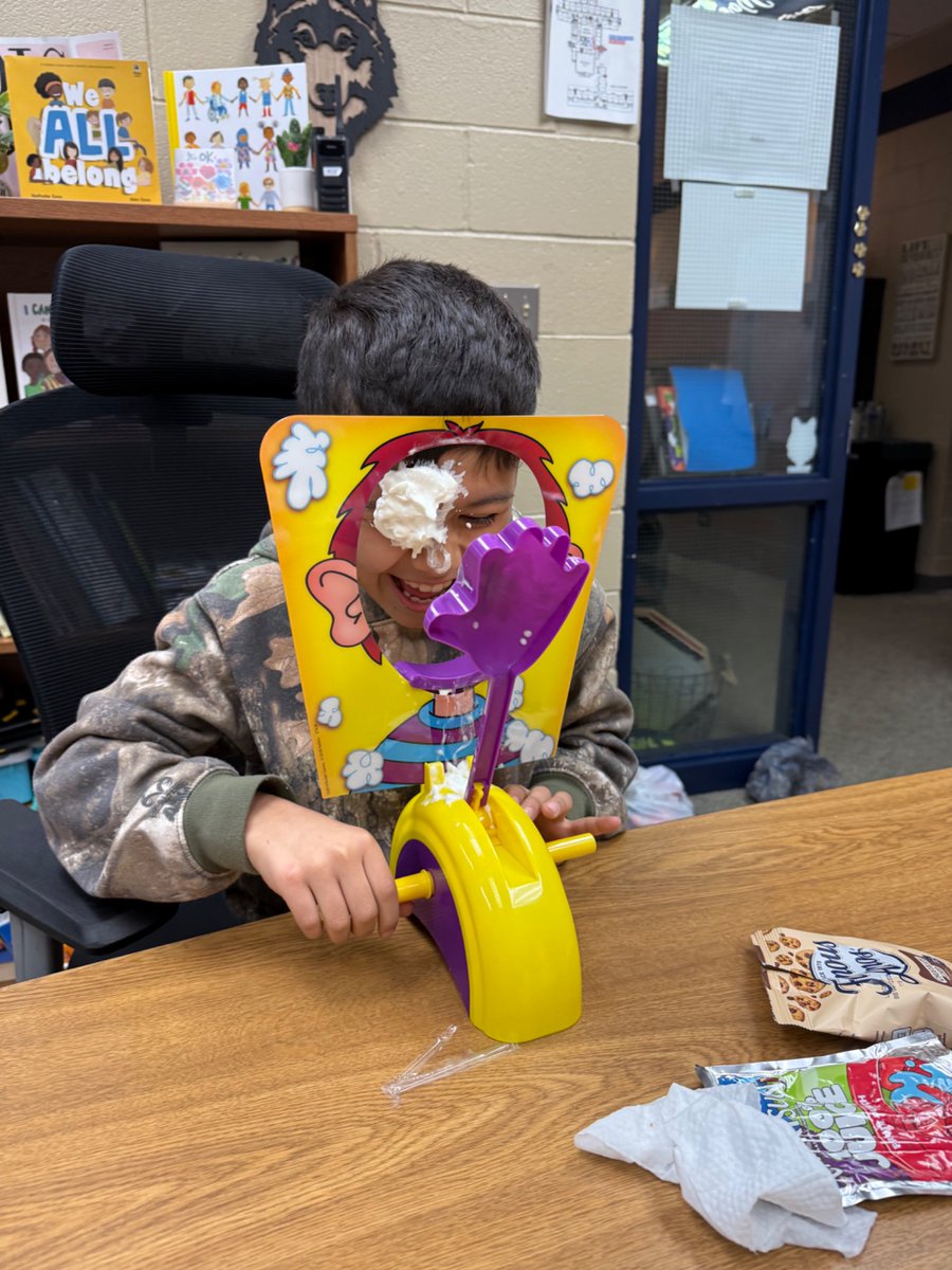 Ashley Lamorte tweet media