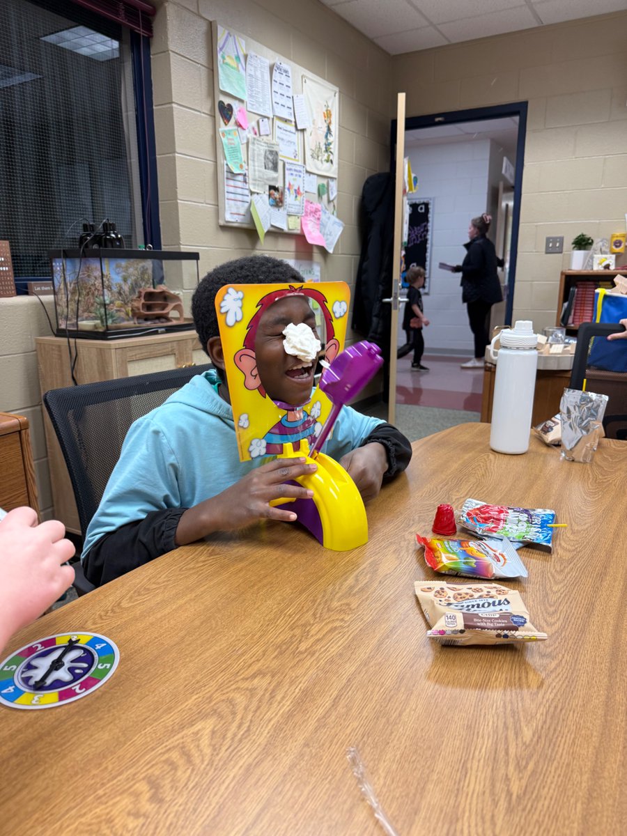 Ashley Lamorte tweet media