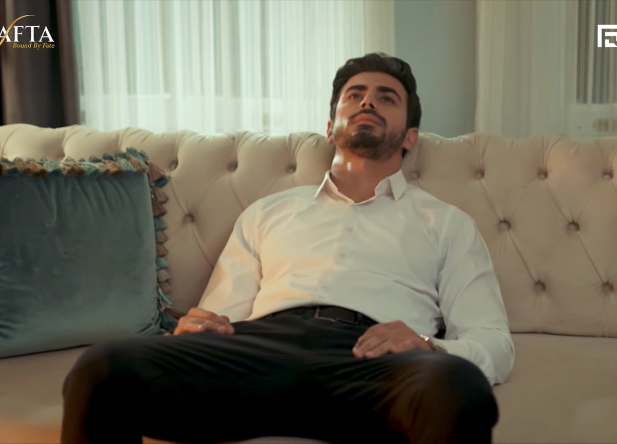 عادي اذوب بـ قعدهه !