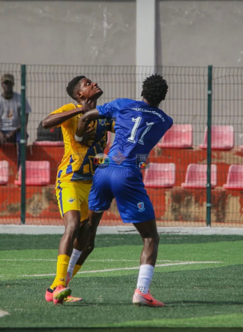 Emmamuel Kofi Amankwa is a strong and smart centre-back. He always knows where to stand on the field (good positional awareness), stays calm even when attackers are coming at him (composure), and understands the game very well (tactical intelligence).