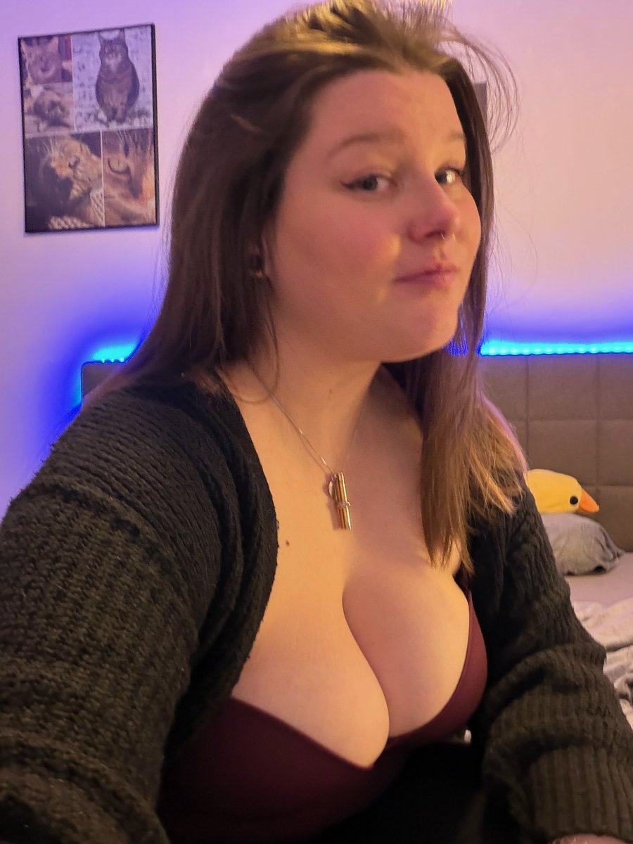 maddy m🤍 tweet media