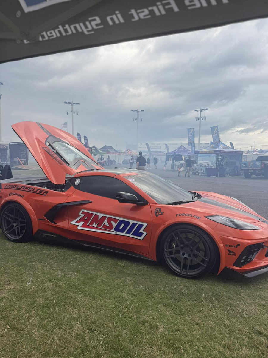 LingenfelterLPE's tweet photo. Summernats USA has been incredible through the first 2 days! Last day is tomorrow, so make sure you check out the mule car tomorrow if youโre down in Florida!
#lingenfelter #freedomfactory #amsoil #summernats https://t.co/u5hlhUd4BE