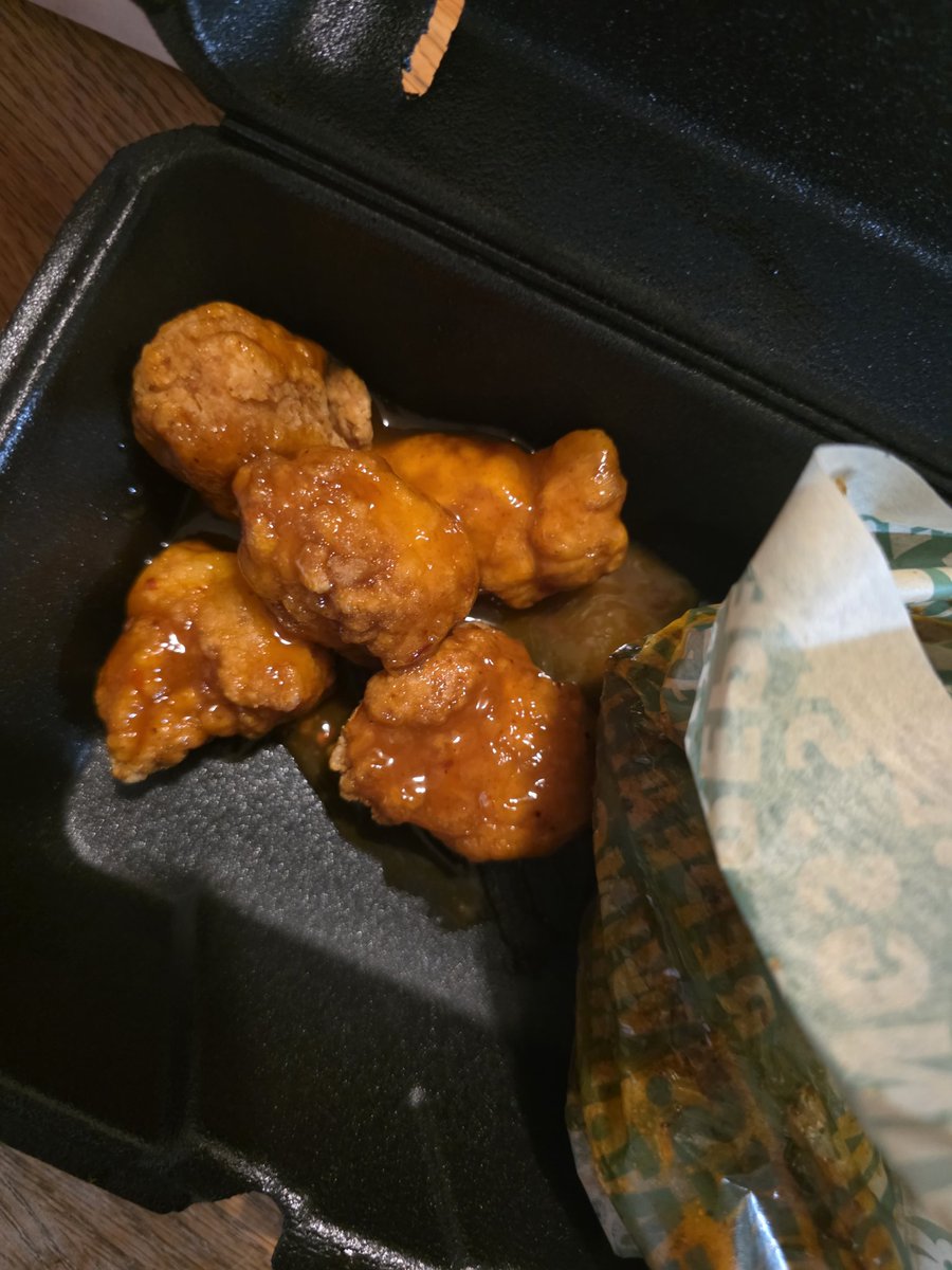 MyFavoriteJokeIsLife tweet media