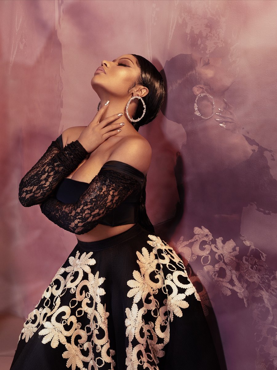 Onika Trans tweet media