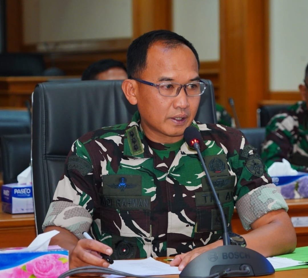 Kodam9Udayana's tweet photo. Kapendam IX/Udayana Sampaikan Klarifikasi Lanjutan Terkait Kasus Hukum ADO Yang Dikaitkan Rekrutmen Prajurit TNI AD
#KodamIXUdayana #TNIAD #PenegakanHukum #Transparansi #Profesionalitas #NTT #Udayana https://t.co/0UNqgtnuUz