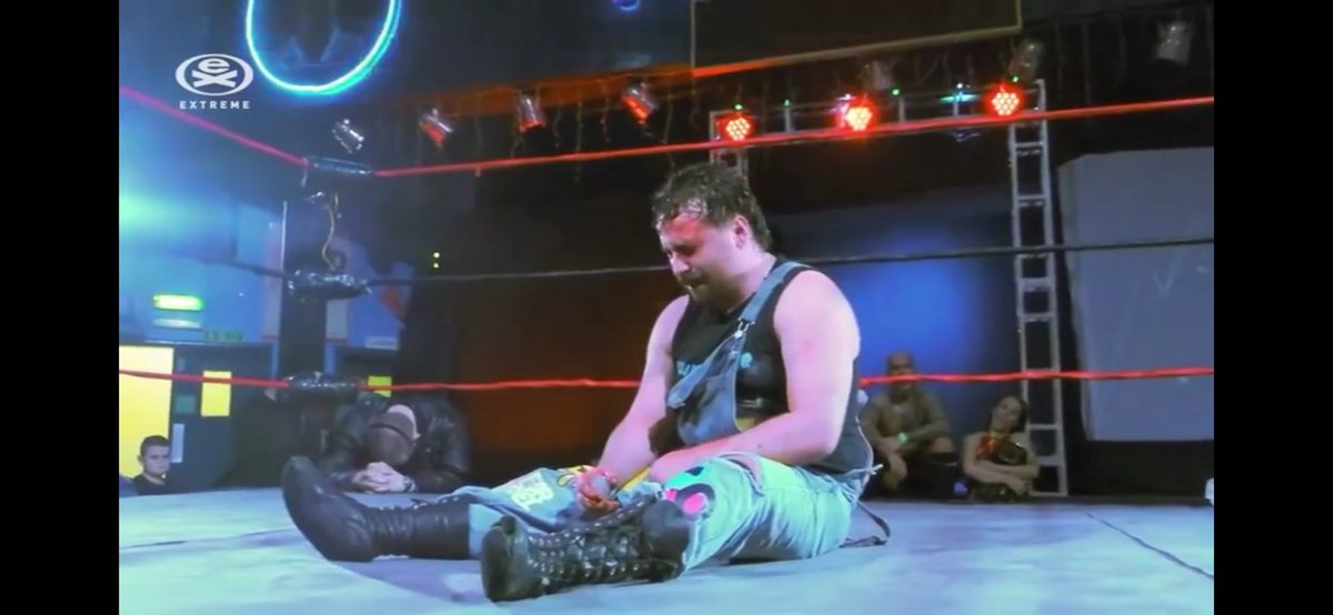 WrestlingValor's tweet photo. Team VALOR gets the win!!!

#VALORonExtreme

Extreme Channel
FREEVIEW CHANNEL 271
CHANNELBOX APP 
EXTREME PLUS APP https://t.co/OhgHOy1tfU