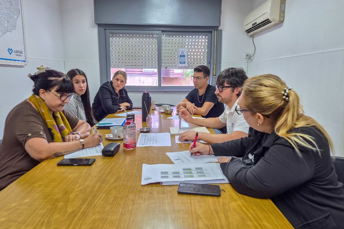 HCD Lanús tweet media