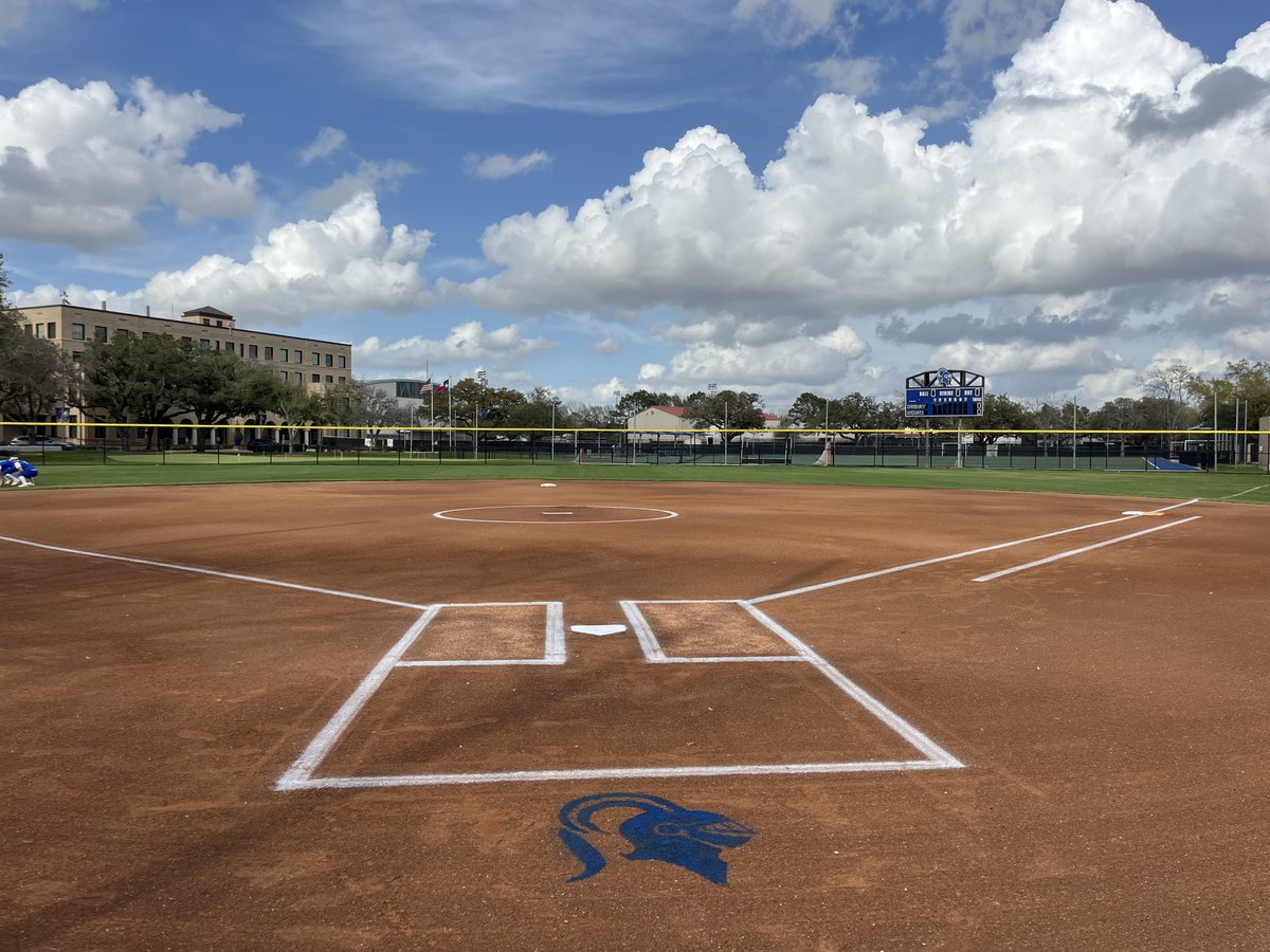 SFSturf_pros's tweet photo. New partnership announcement 🤝

We’re excited to be working with Episcopal High School and @EHSSports in Houston to help maintain safe, high-quality playing surfaces for their athletes.

Proud to support another great Texas program. https://t.co/W061VN3QmC