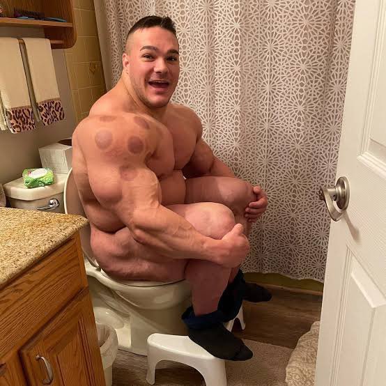 Rich piana tweet media