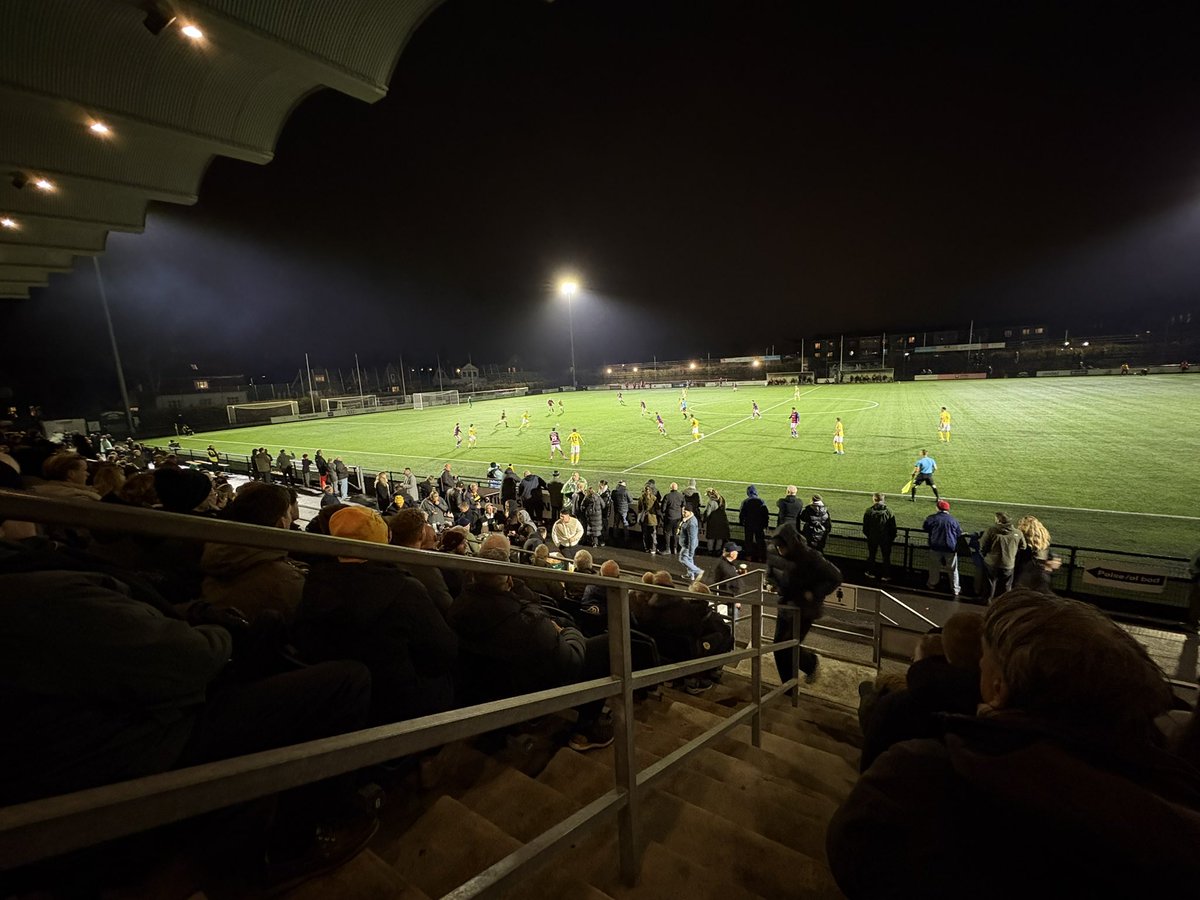 CHAMP20NS tweet media