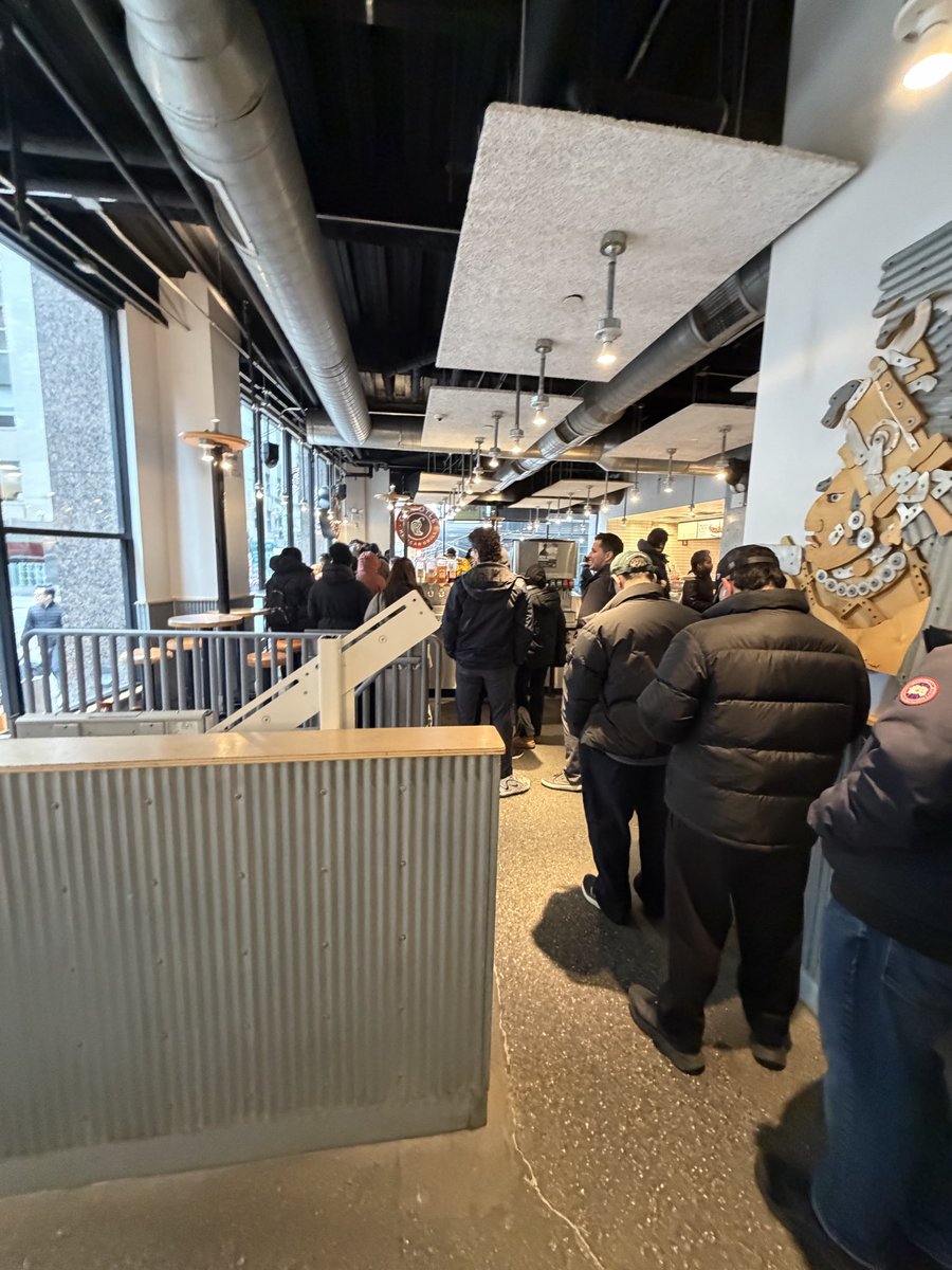 Sp🅰️ceMob tweet media