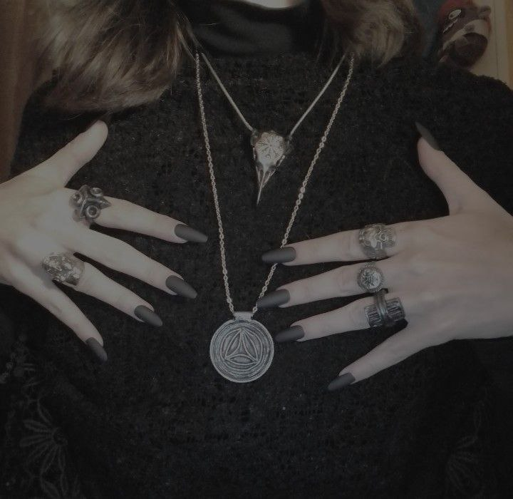 sorceress of vinheim tweet media