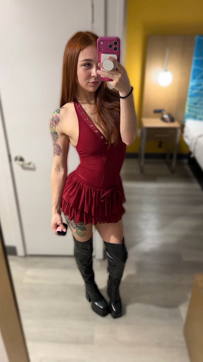 CupORose tweet media