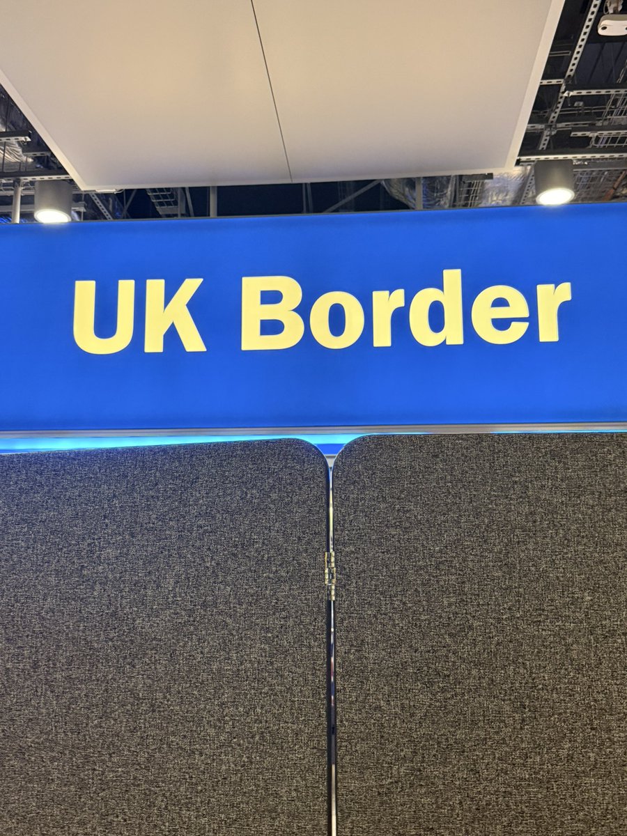 Penthesilea tweet media