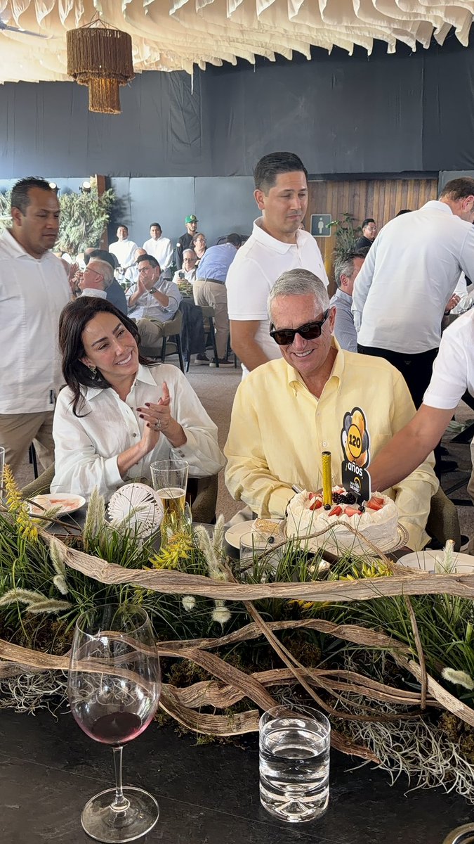 Don Ricardo Salinas Pliego tweet media