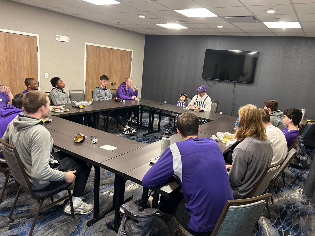 Taylor Men’s Basketball tweet media