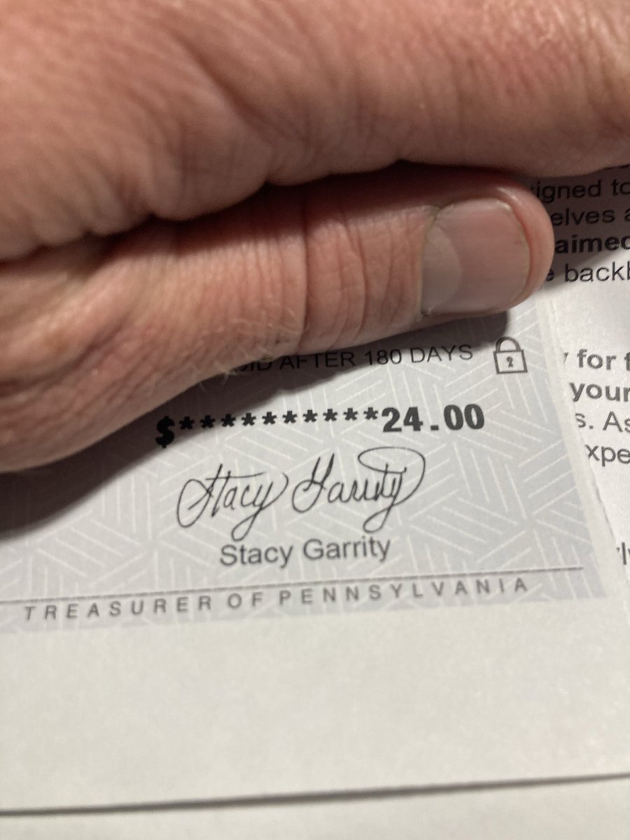 a random winner tweet media