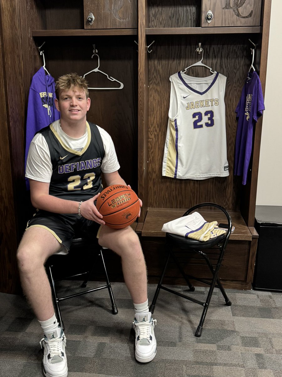BryceDorsey9's tweet photo. I would like to give a big thanks to coach @Real_Willylove for having me out on a visit Wednesday. Looking forward to coming back!
@DC_Athletics https://t.co/qo9uV4LURs