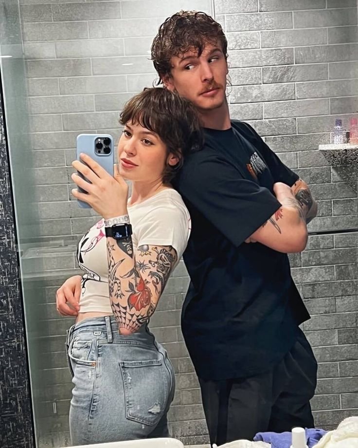 𝖈𝖍𝖑𝖊𝖊𝖕𝖞 tweet media