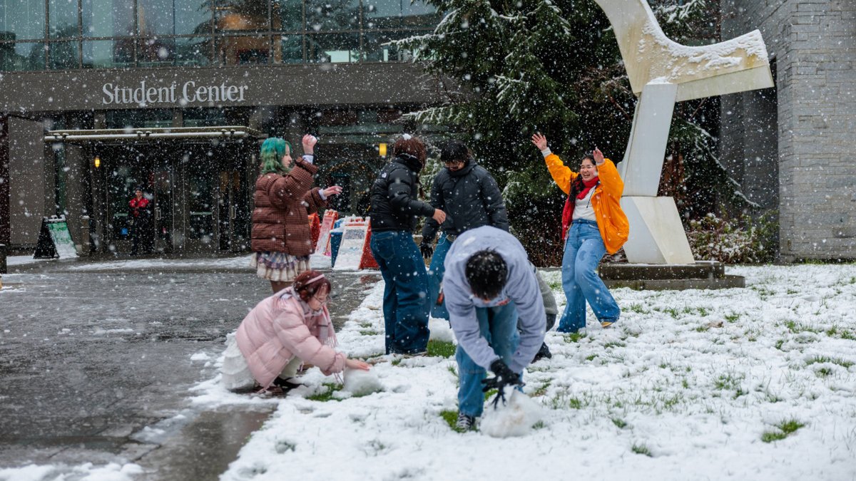 Seattle University tweet media