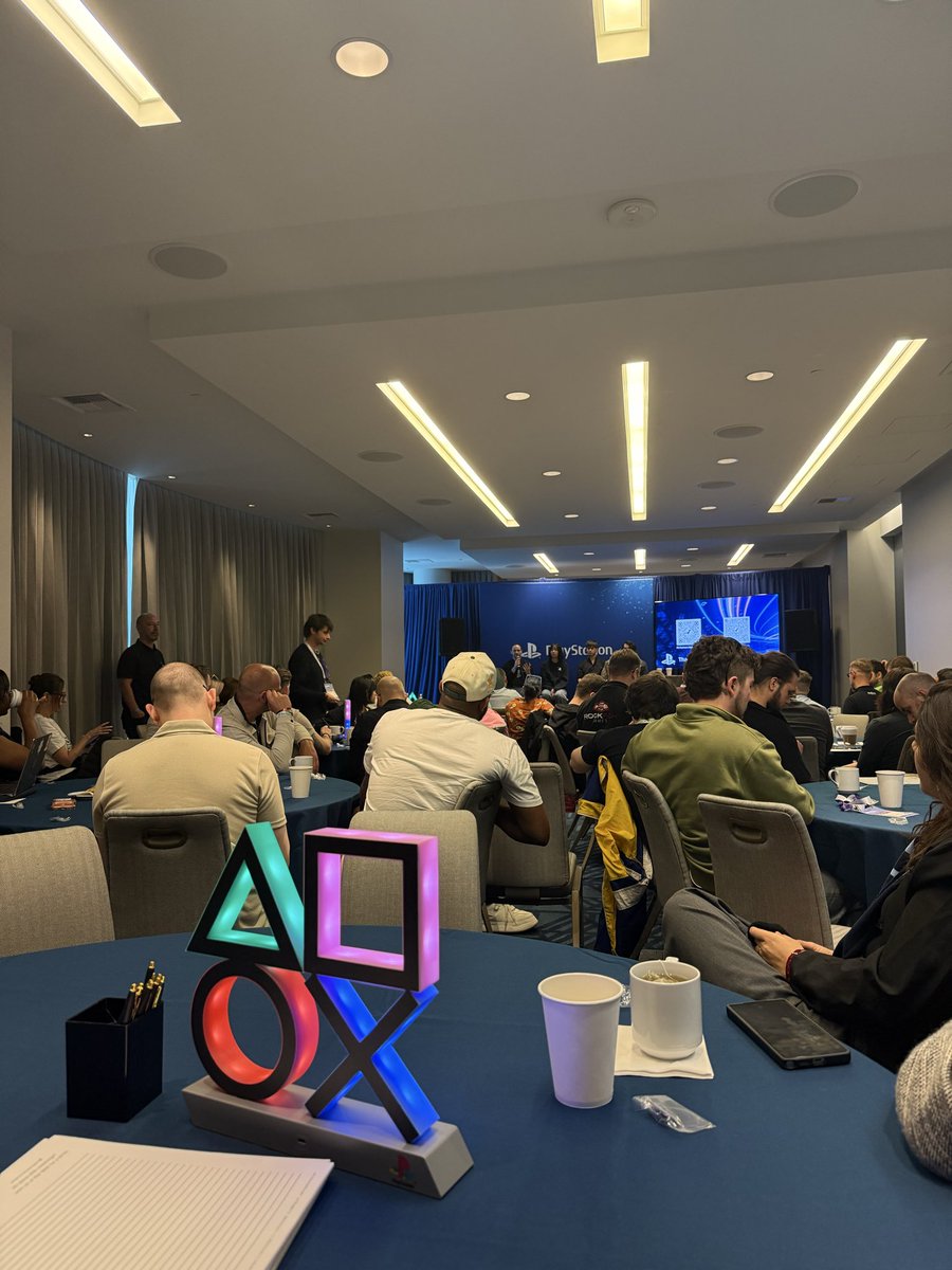 Invader Studios tweet media