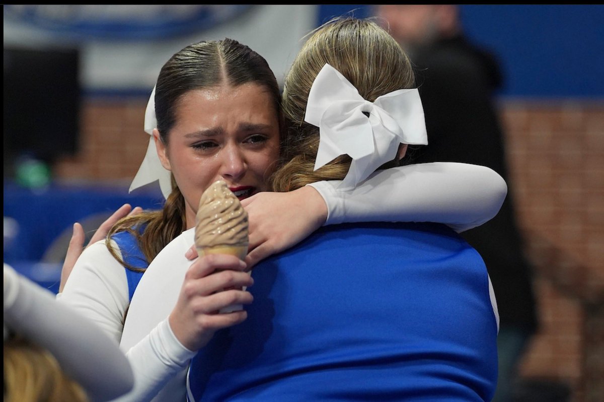 Jen Smith 🏀 tweet media