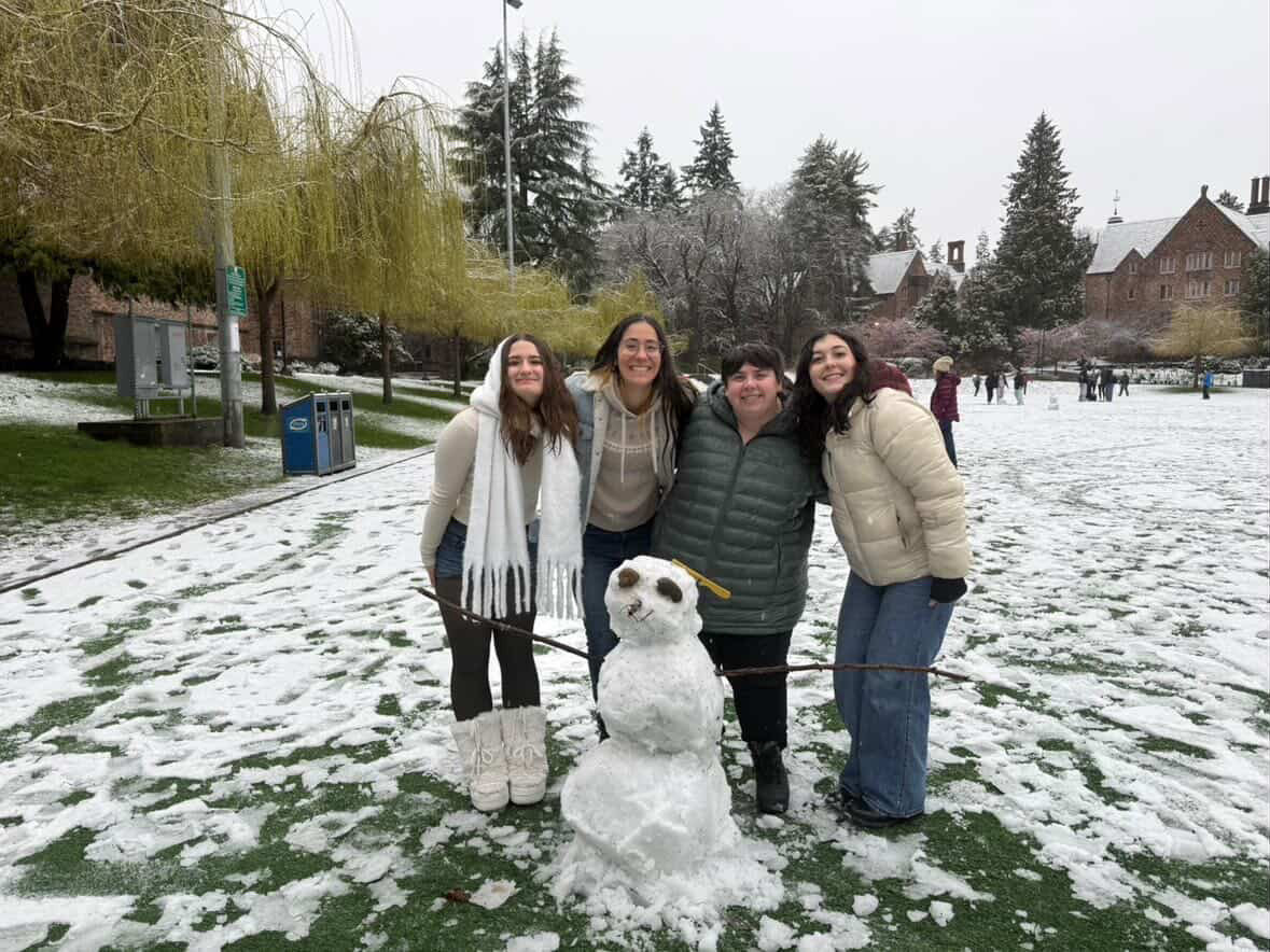 University of Washington tweet media