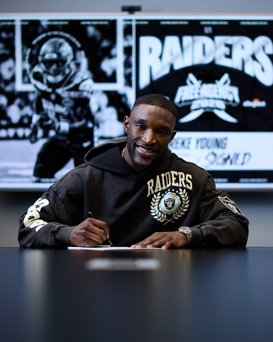 Las Vegas Raiders tweet media