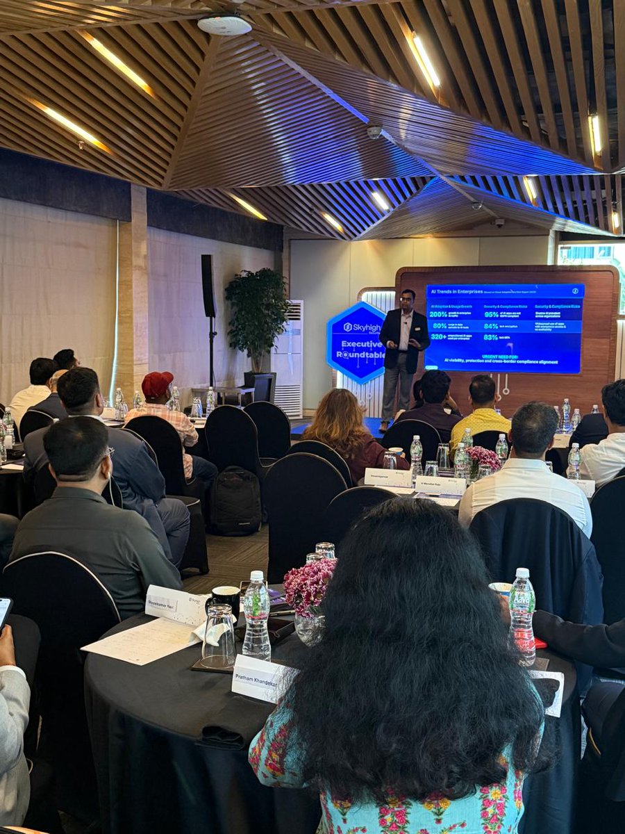 Skyhigh Security tweet media