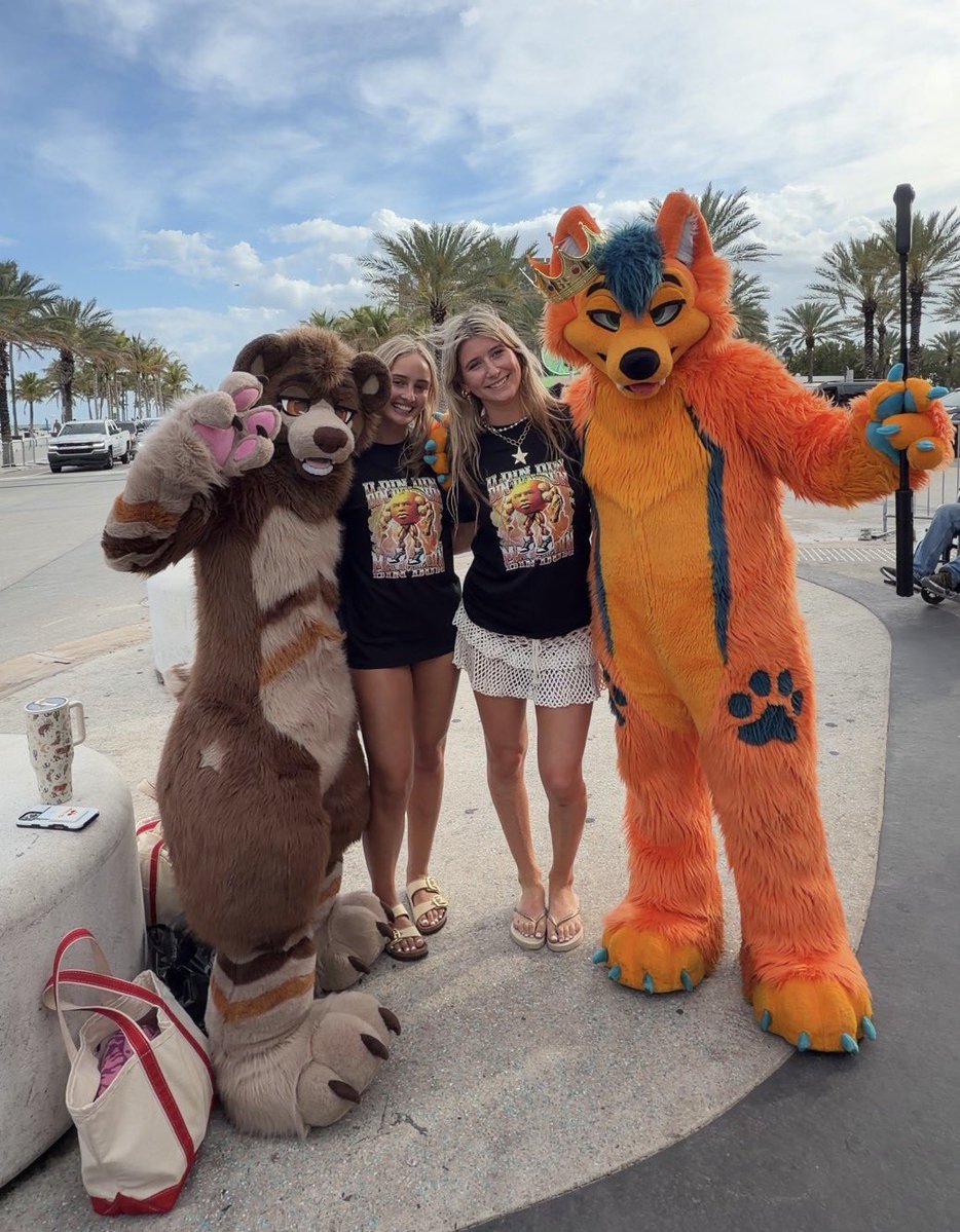 yapperbear tweet media