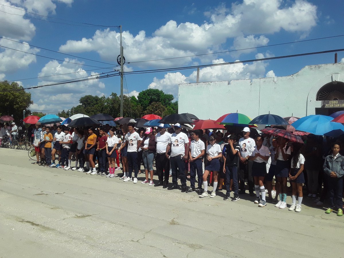 Recuerdan en Amancio el aniversario 69 del Asalto al Palacio Presidencial y la Toma de Radio Reloj.#CubaViveEnSuHistoria.