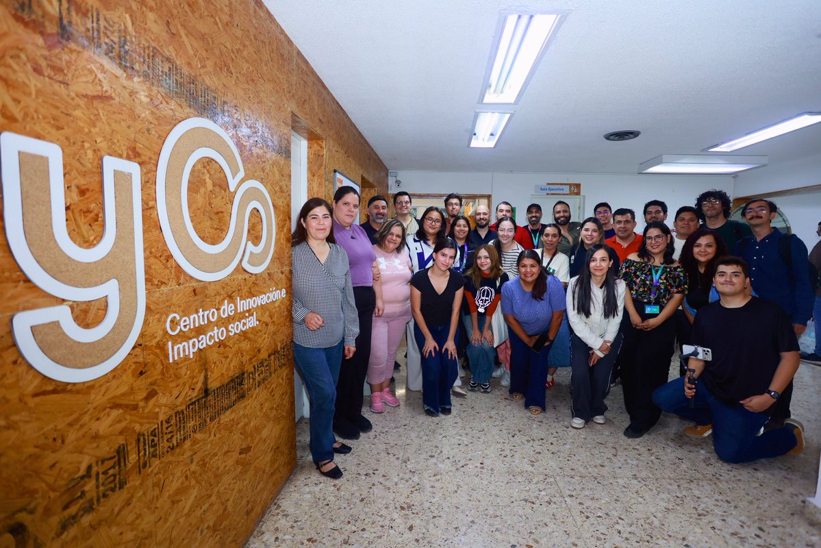 distritotec tweet media