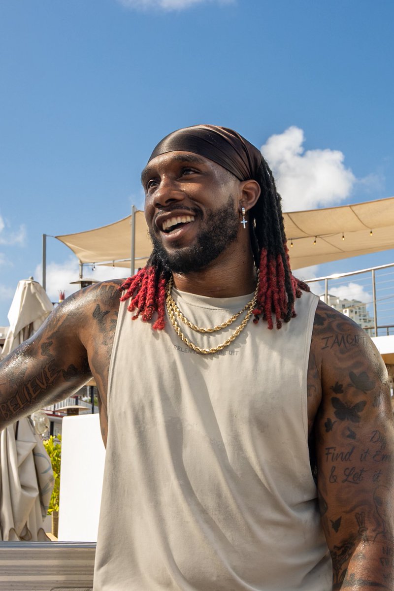 stantonshots's tweet photo. The Social Reset | shot for Alexander Mattison.

#photography #nfl #nflfootball #miami #miamidolphins #sportsphotography #alexandermattison #raiders #vikings https://t.co/gIitnM9aye