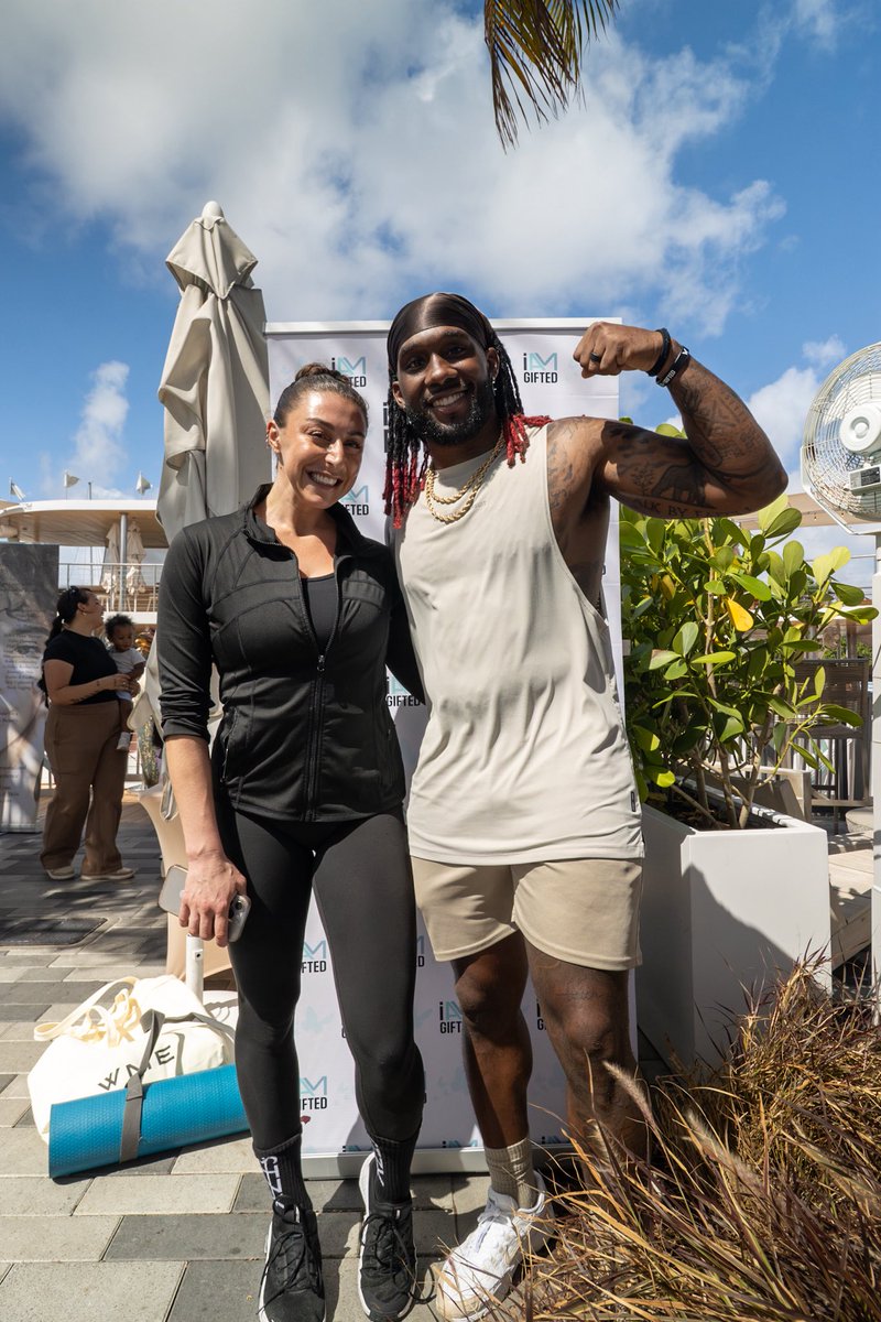 stantonshots's tweet photo. The Social Reset | shot for Alexander Mattison.

#photography #nfl #nflfootball #miami #miamidolphins #sportsphotography #alexandermattison #raiders #vikings https://t.co/gIitnM9aye