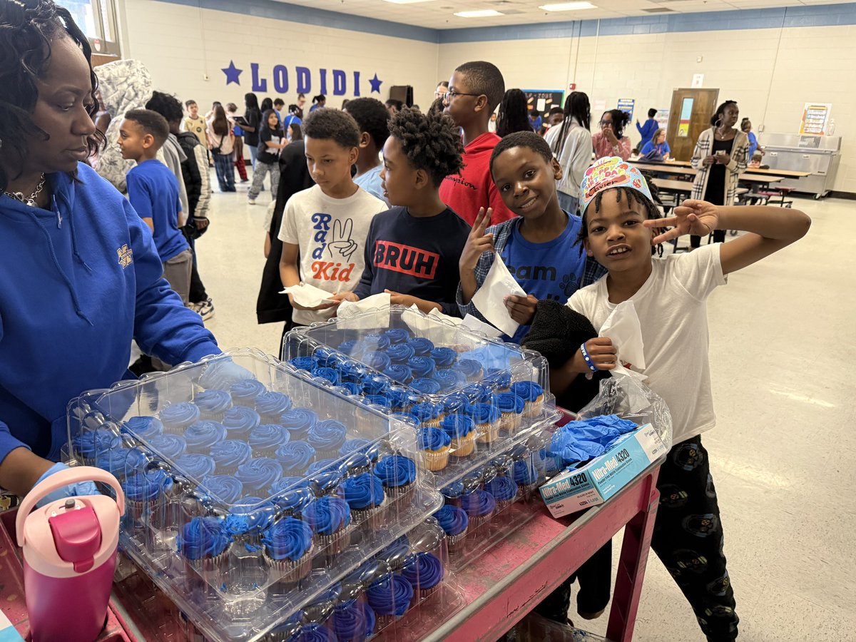 Powder Springs ES tweet media