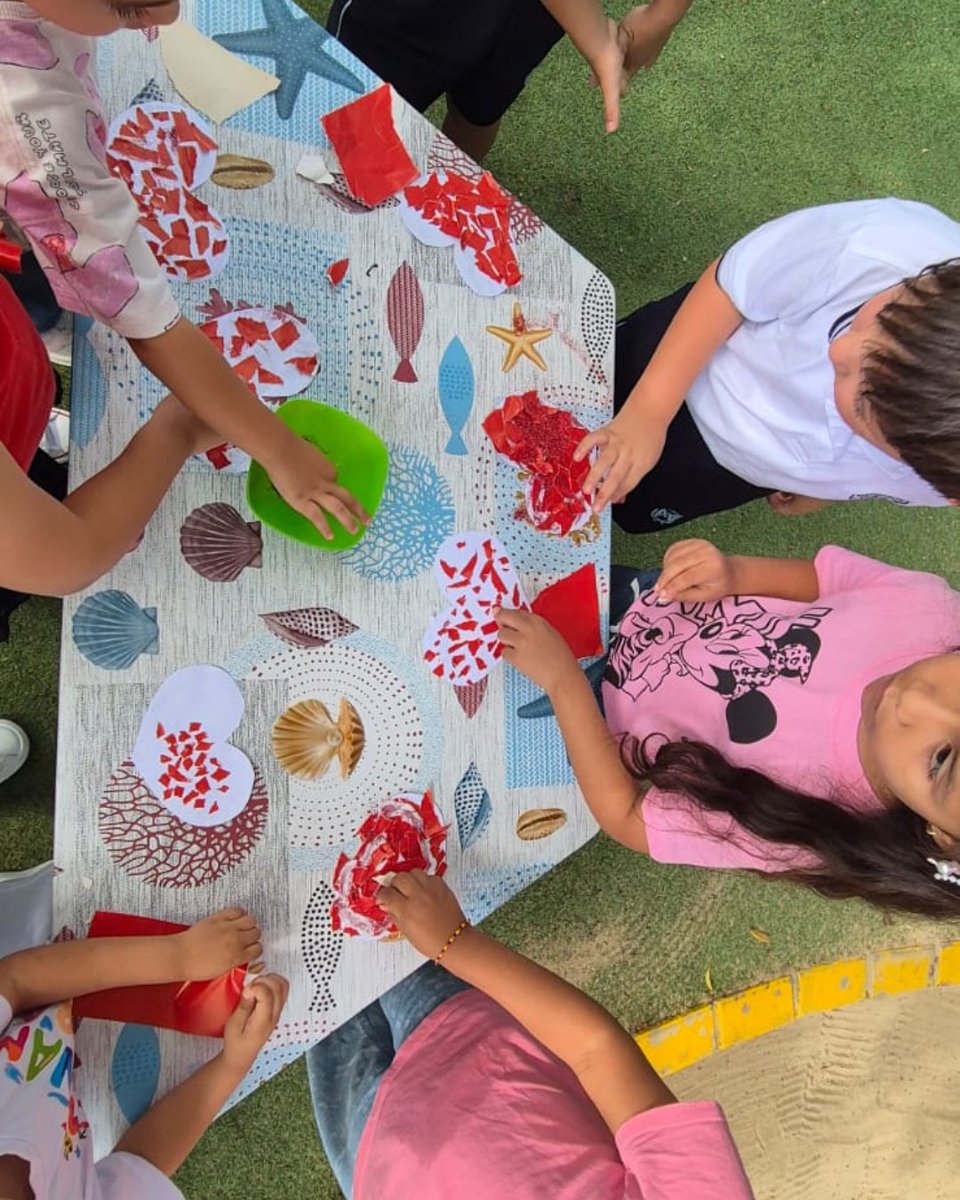 laensenanzabaq's tweet photo. Día del compañerismo en Preescolar 🩷
En Prejardín, Jardín y Transición seguimos creando espacios para fortalecer los lazos de amistad, el respeto y la alegría de compartir.
Les dejamos un poco de lo vivido en esta hermosa jornada https://t.co/IKzX4DkDKr