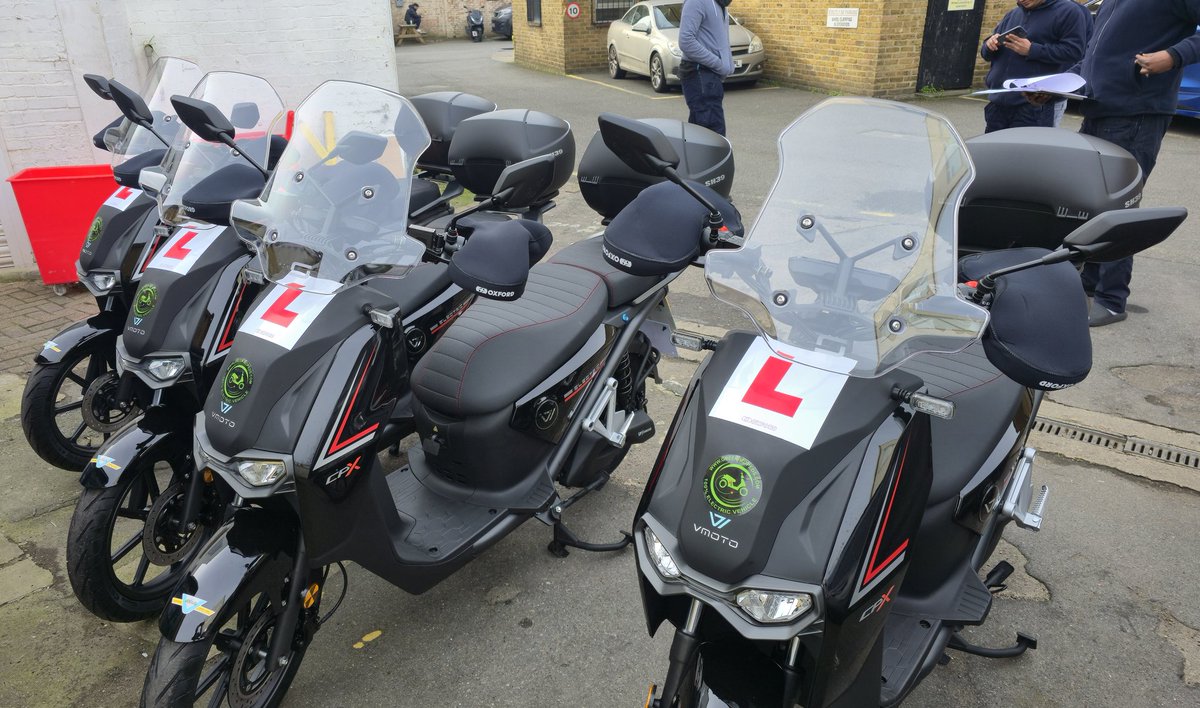 Green-Mopeds.com tweet media